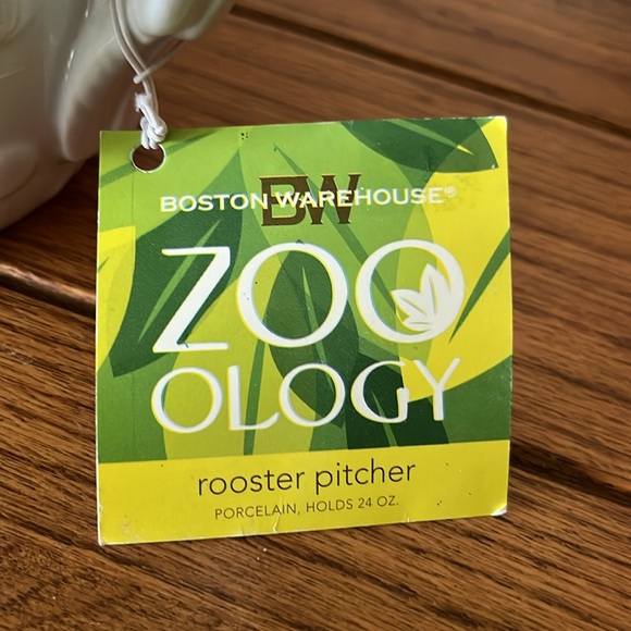 💃💃 HP 💃💃 Boston Warehouse Trading Company White Rooster Pitcher - Picture 9 of 9